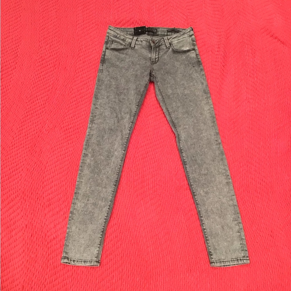 Guess Grey Acid Wash Skinny Ultra Low Jeans Sz 26
